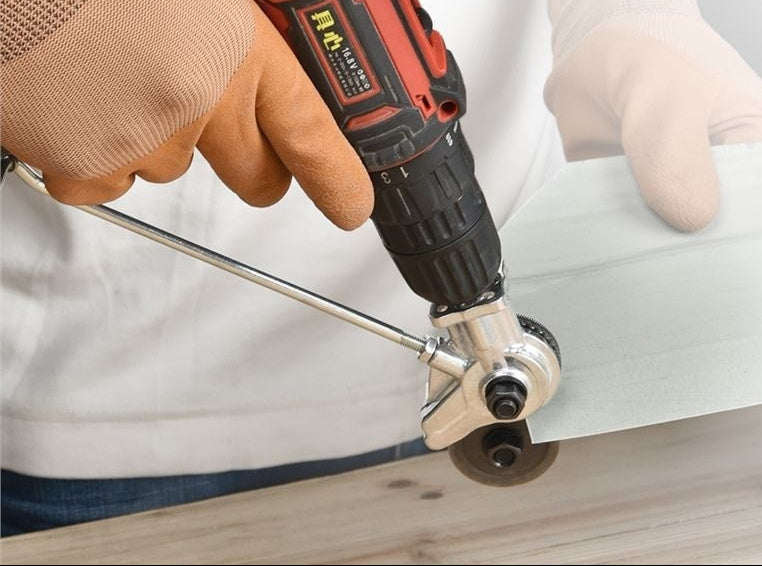 חותך המתכת החכם שמתלבש על כל מקדחה - DrillCutPro™